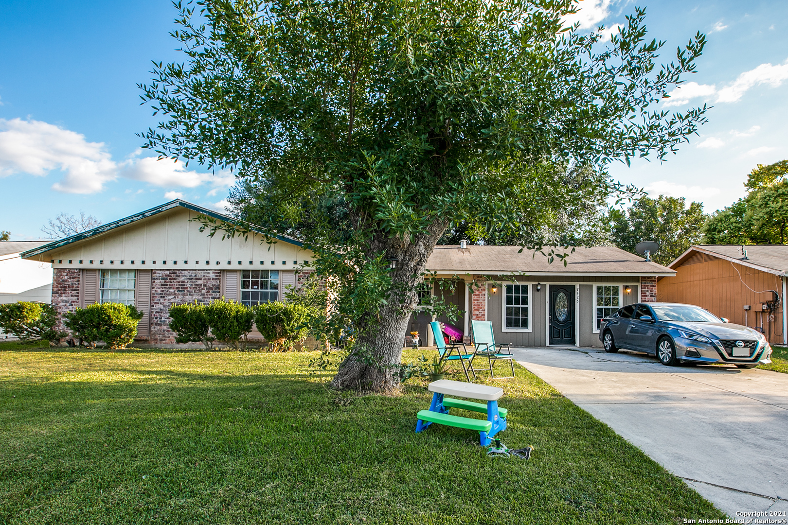 7426 Stonehouse Drive San Antonio TX 78227