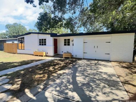 338 Brettonwood San Antonio TX 78218