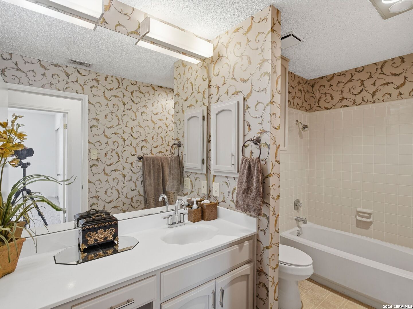 2647 Pebble Breeze San Antonio TX 78232
