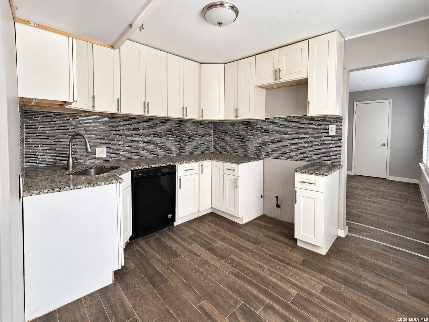 1002 Milvid Avenue San Antonio TX 78211