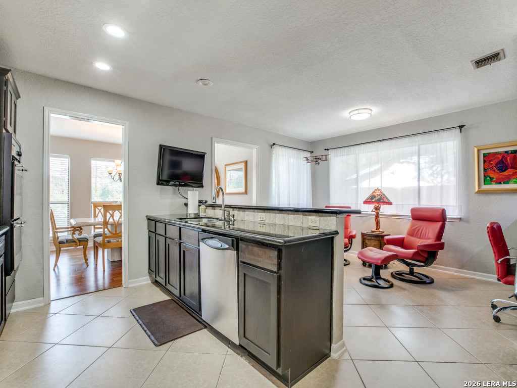 426 Arch Bluff San Antonio TX 78216