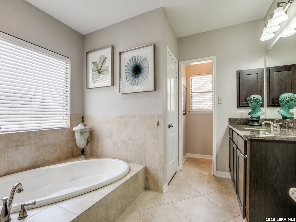 426 Arch Bluff San Antonio TX 78216