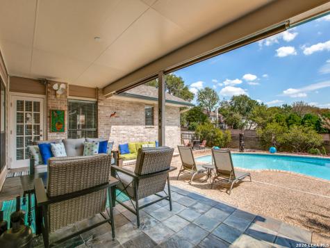 426 Arch Bluff San Antonio TX 78216