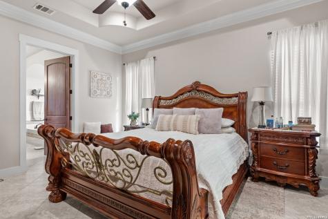 728 Falconwood San Marcos TX 78666