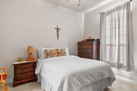 728 Falconwood San Marcos TX 78666
