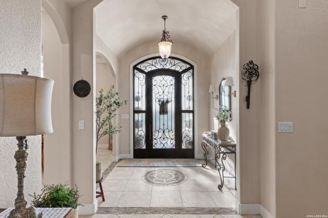 728 Falconwood San Marcos TX 78666