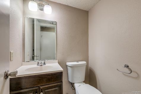 8503 Ridge Stone Street San Antonio TX 78251