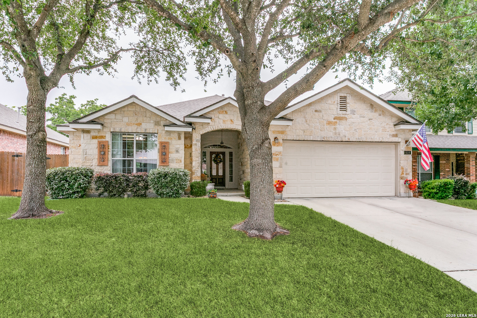 8519 Driftwood Hill San Antonio TX 78255