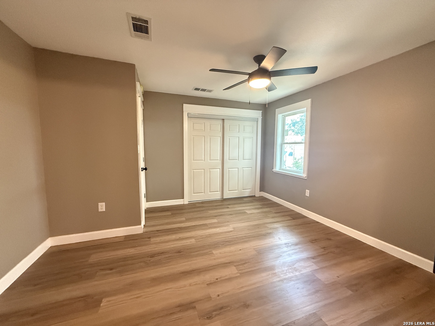 1212 B Street Floresville TX 78114