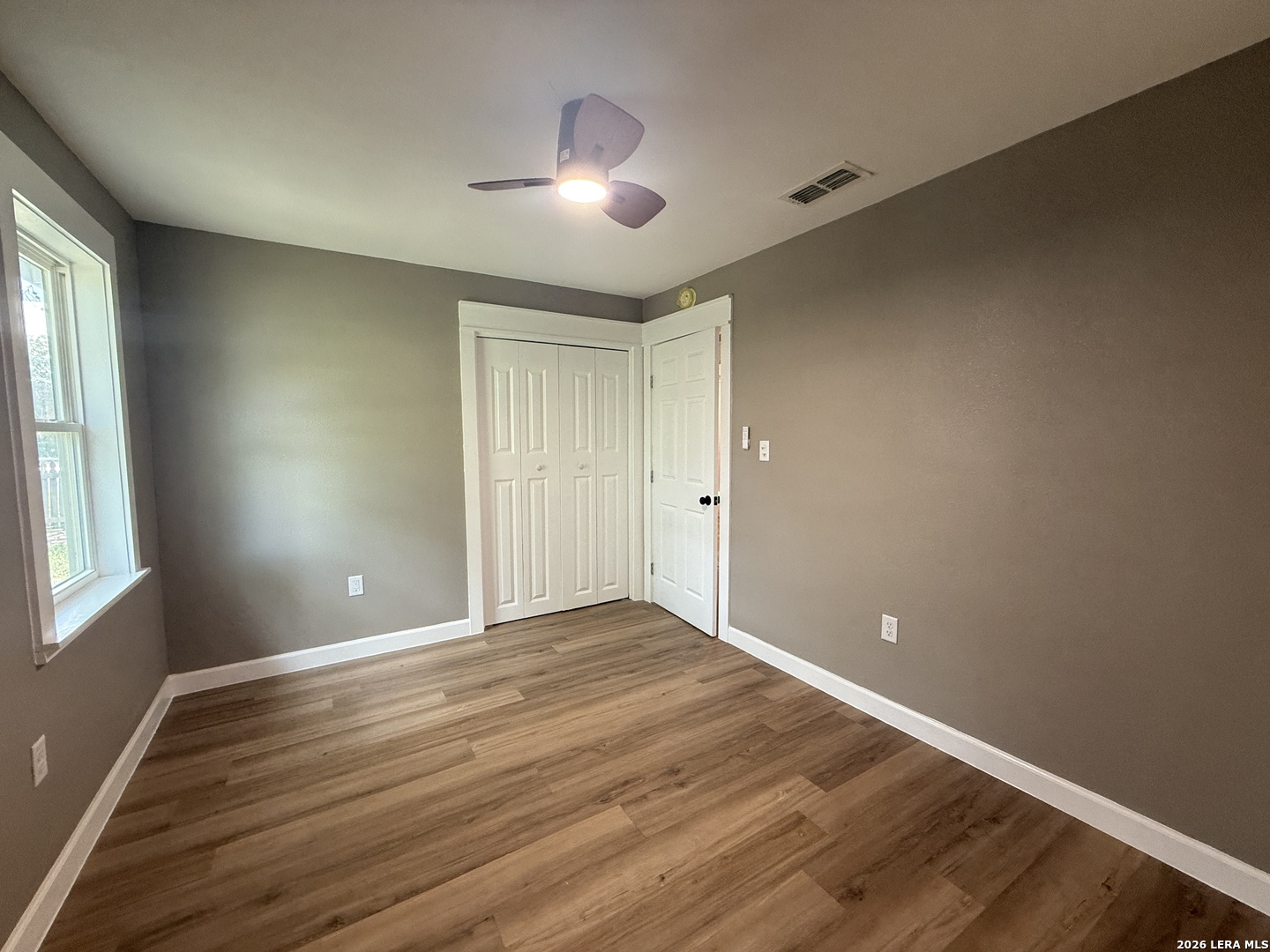 1212 B Street Floresville TX 78114