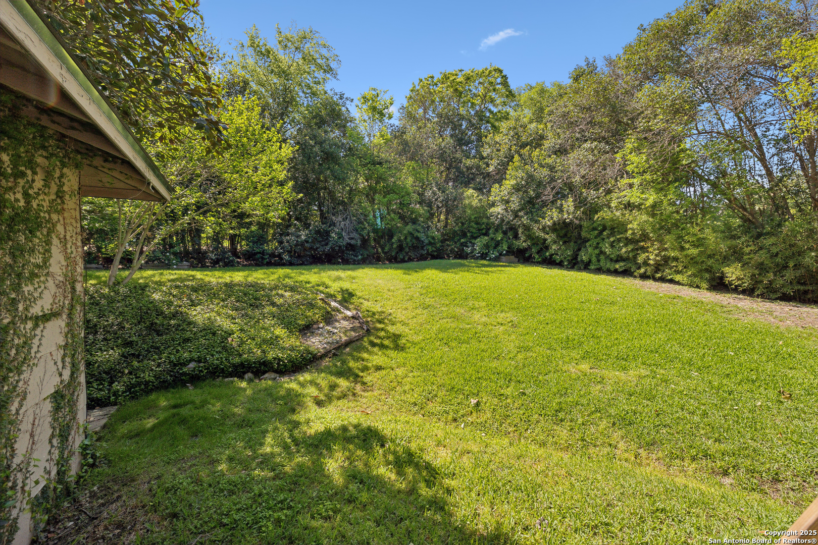 643 Terrell Road Terrell Hills TX 78209