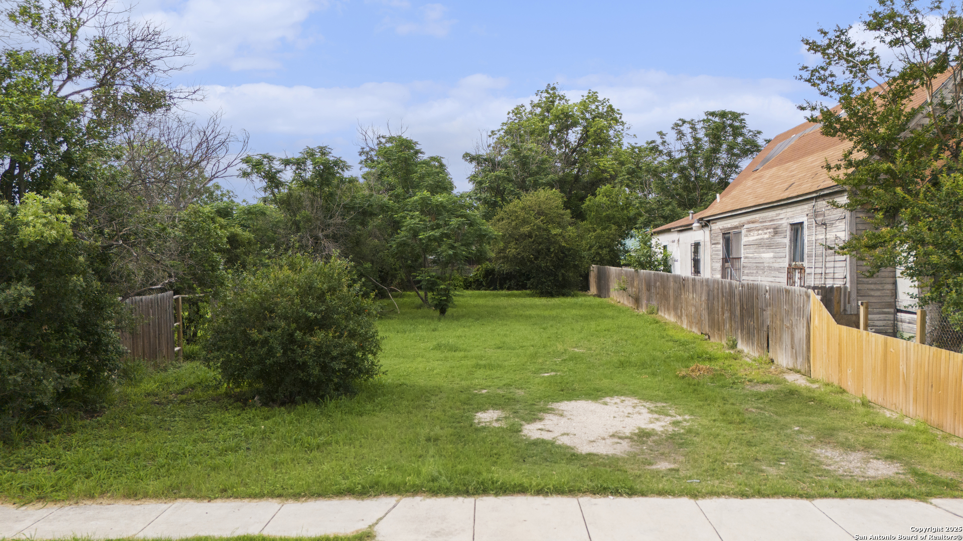 620 Sherman San Antonio TX 78202