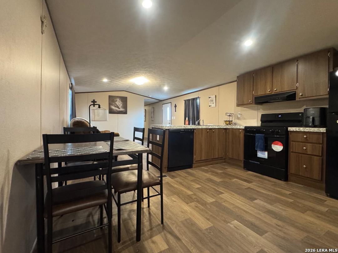 870 Ave. J Christine TX 78012
