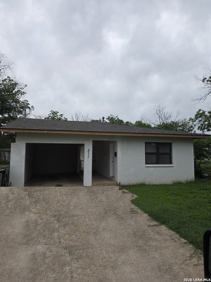 211 Dowman Street Schertz TX 78154