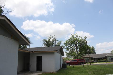 211 Dowman Street Schertz TX 78154