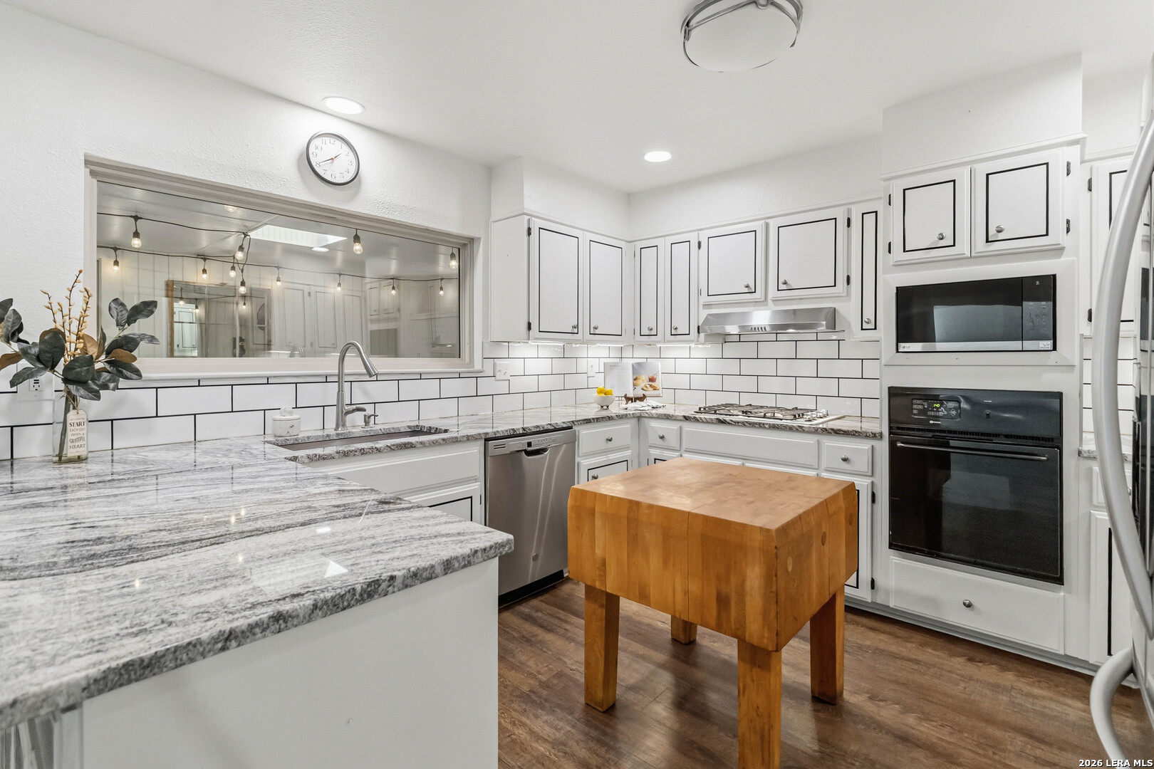 3802 Hunters Bow Street San Antonio TX 78230