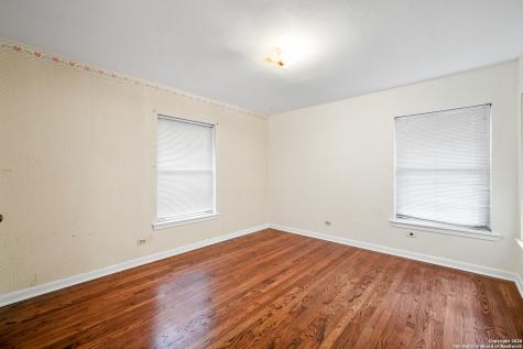 111 Wisteria San Antonio TX 78213