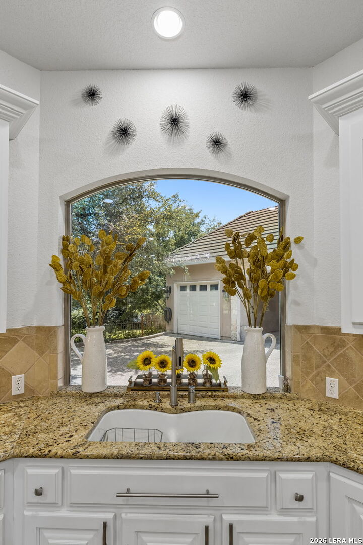 10 Kings Tower San Antonio TX 78257