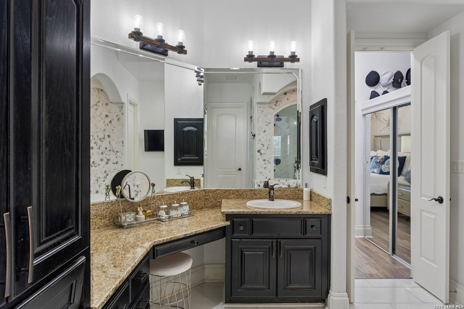 10 Kings Tower San Antonio TX 78257