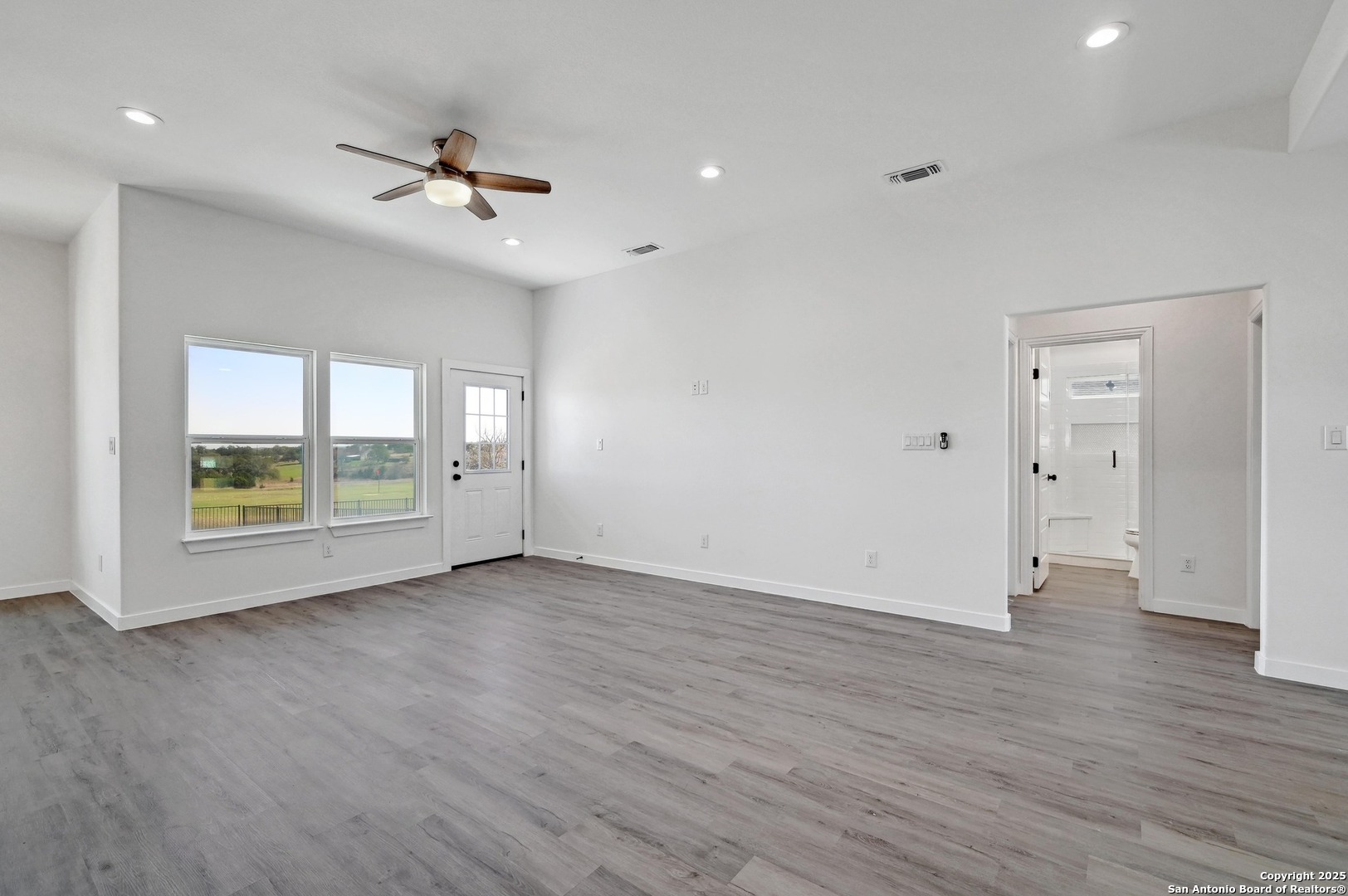 236 Peter Kleid Loop Blanco TX 78606