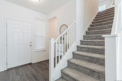 1518 Overlook Cove San Antonio TX 78245
