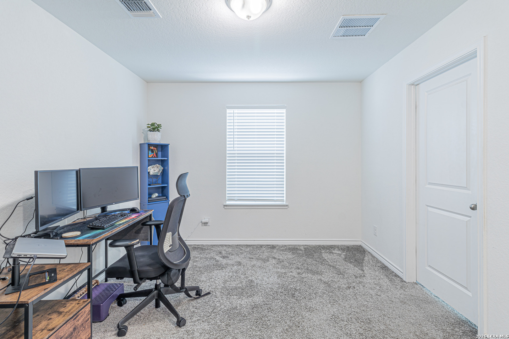 1518 Overlook Cove San Antonio TX 78245