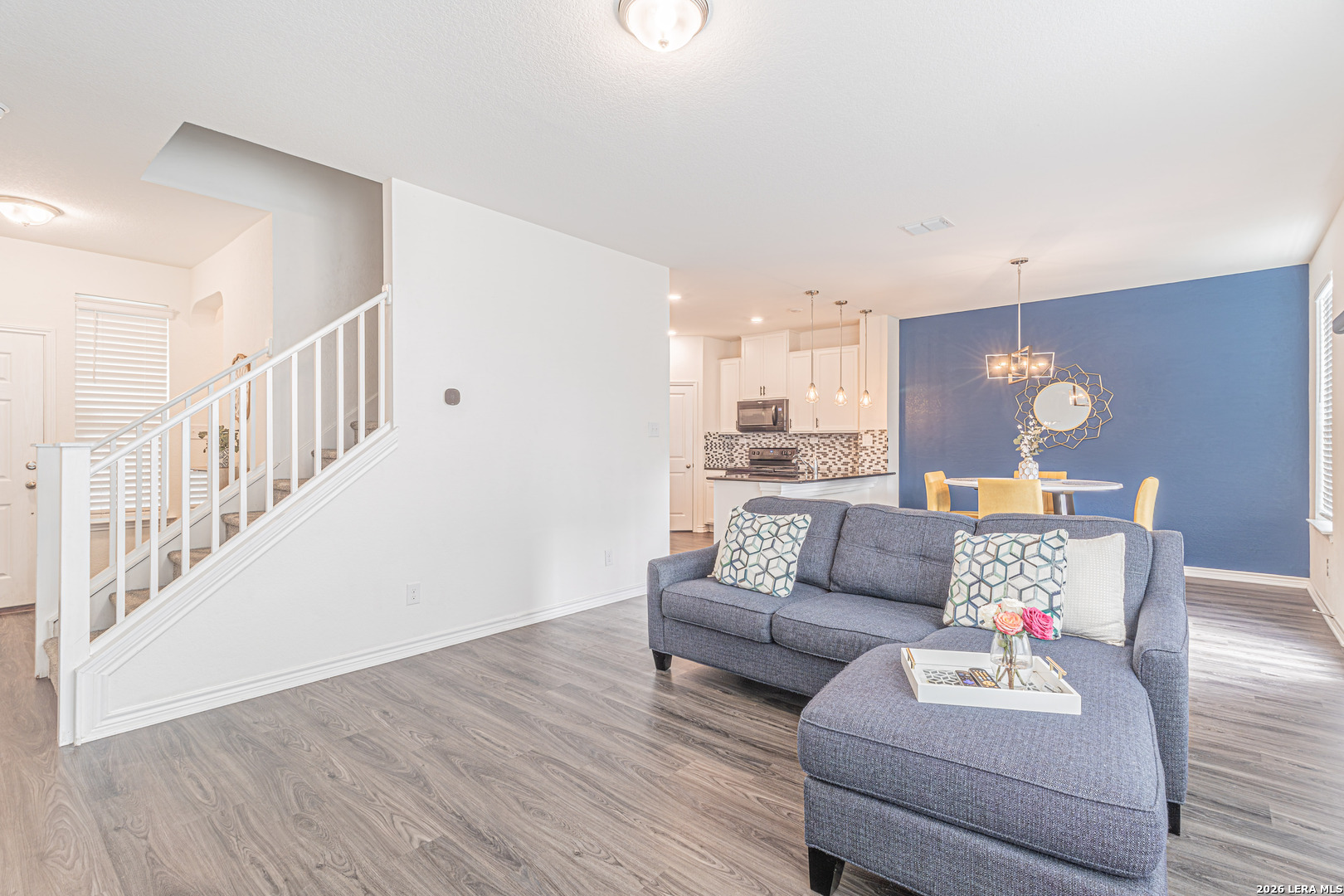 1518 Overlook Cove San Antonio TX 78245