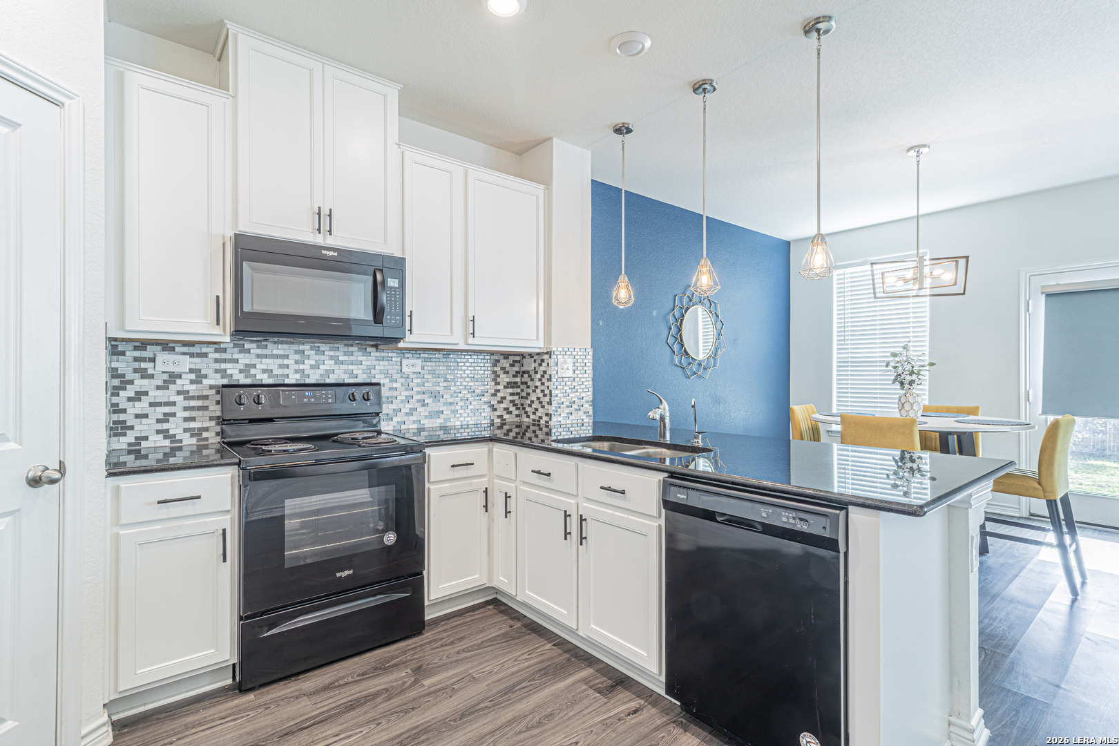 1518 Overlook Cove San Antonio TX 78245