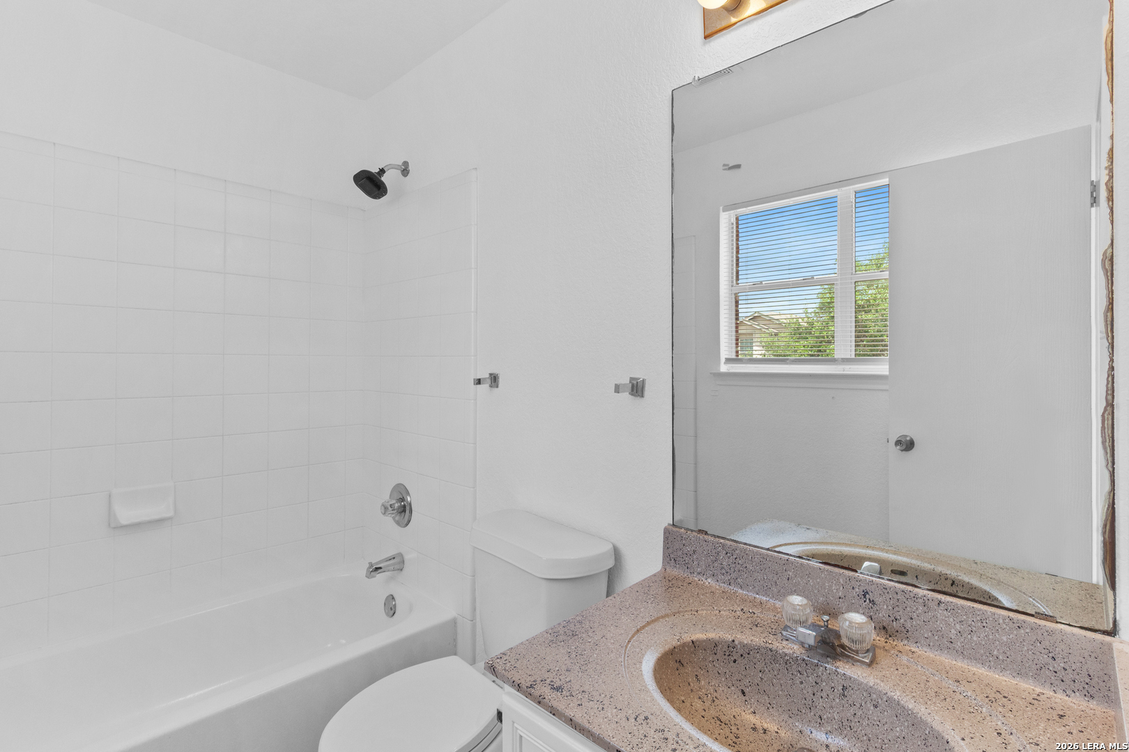 6 Moondance Hill San Antonio TX 78254