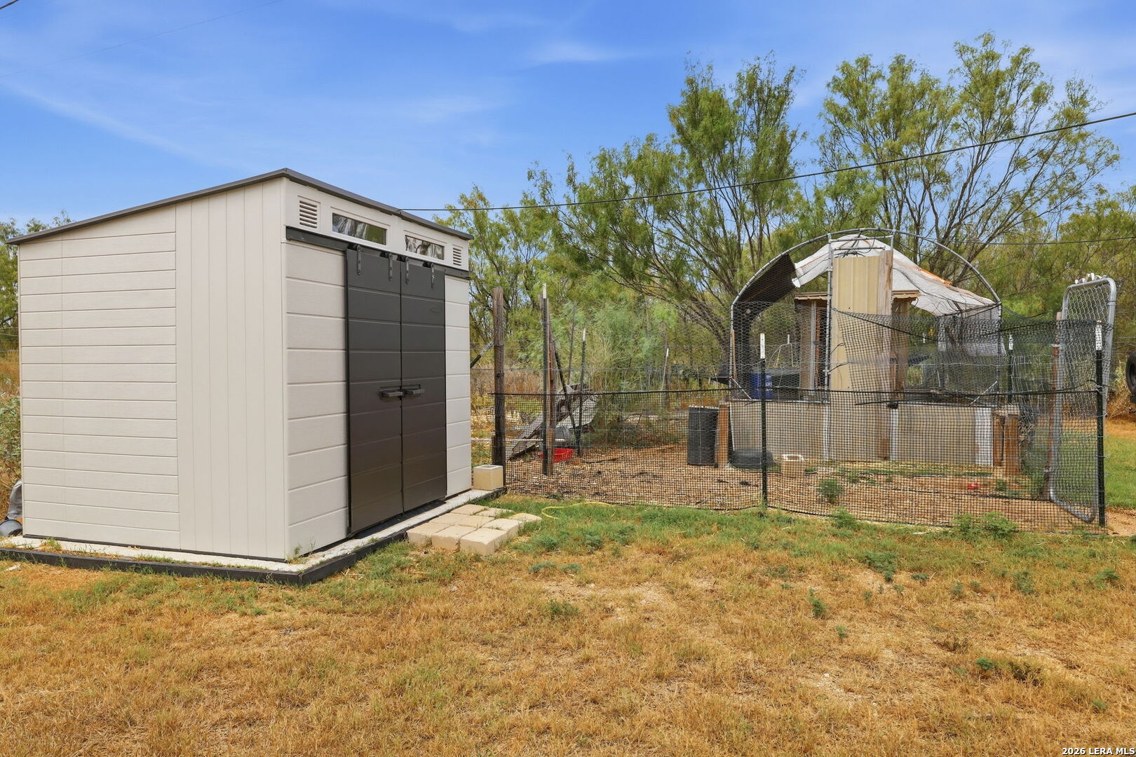 351 Private Road 6623 Devine TX 78016