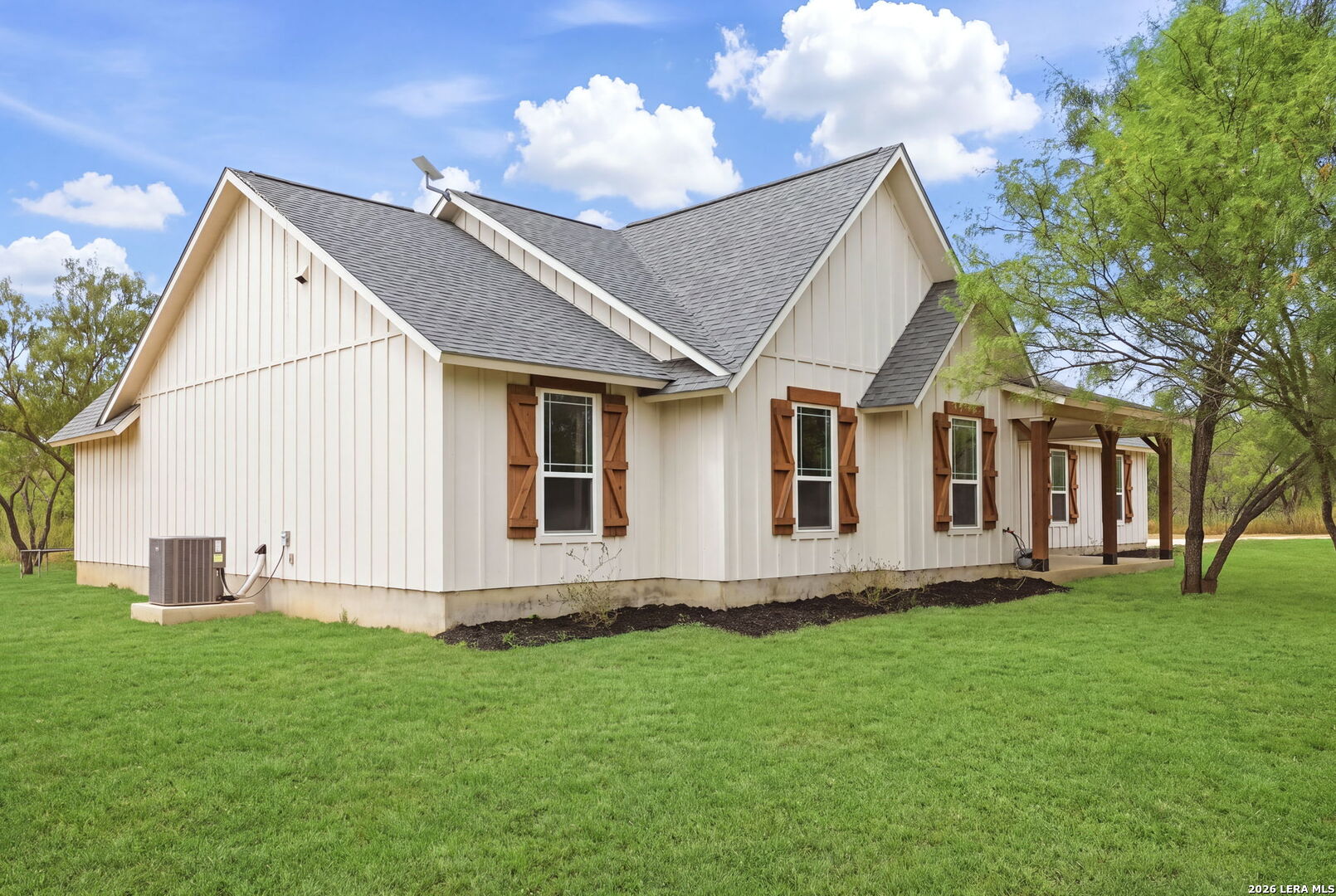 351 Private Road 6623 Devine TX 78016