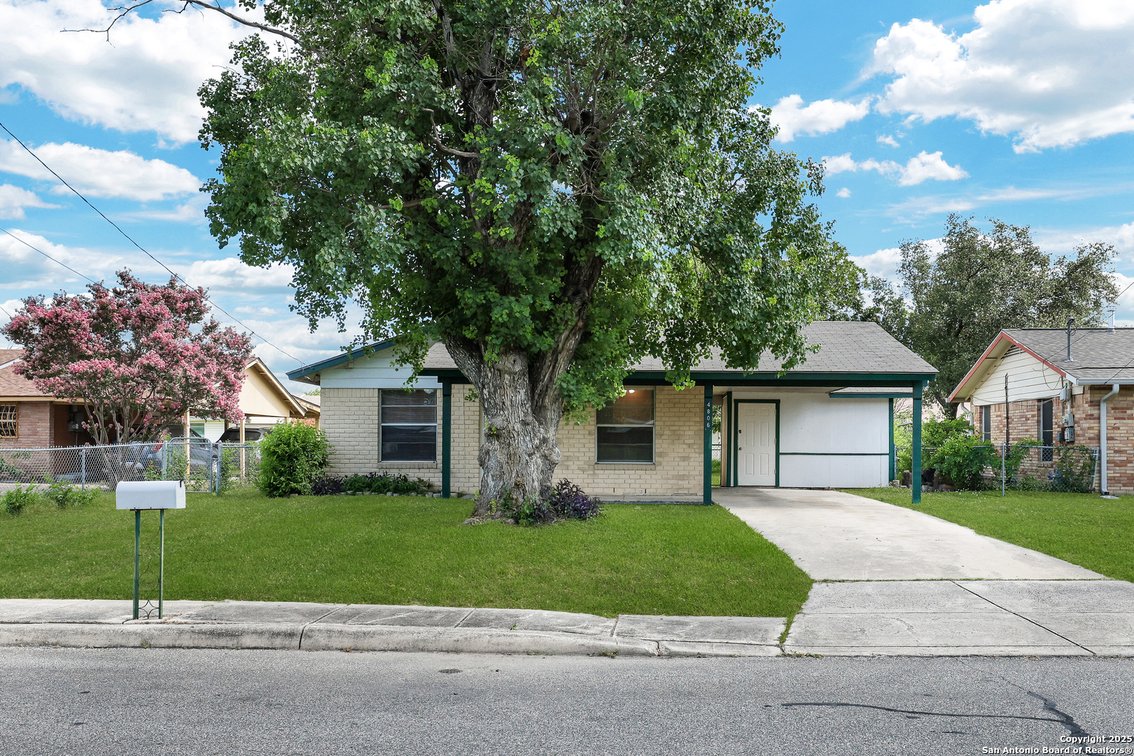 4806 Luz Avenue San Antonio TX 78237
