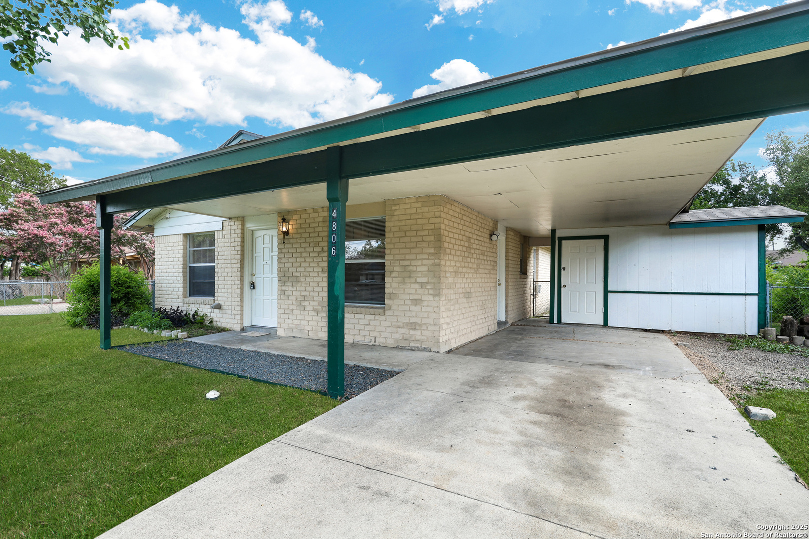 4806 Luz Avenue San Antonio TX 78237
