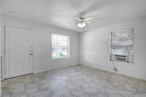 4806 Luz Avenue San Antonio TX 78237
