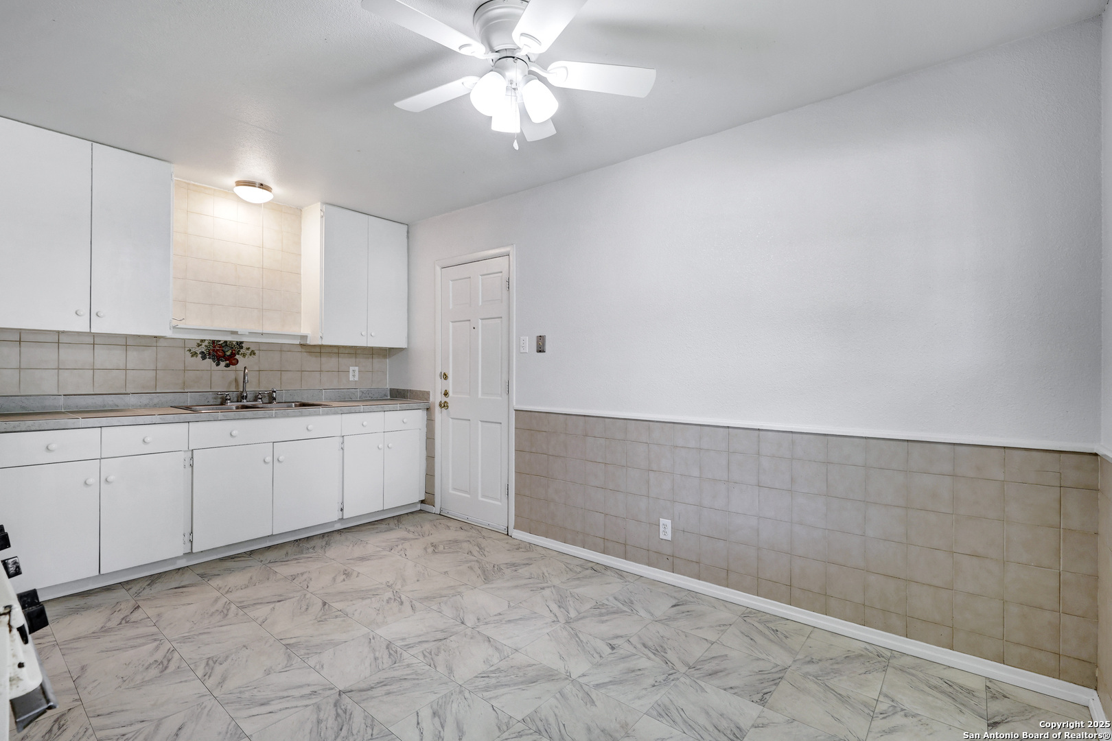 4806 Luz Avenue San Antonio TX 78237