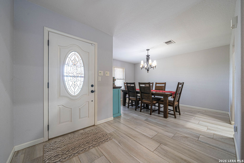 119 Scenic Hills La Vernia TX 78121