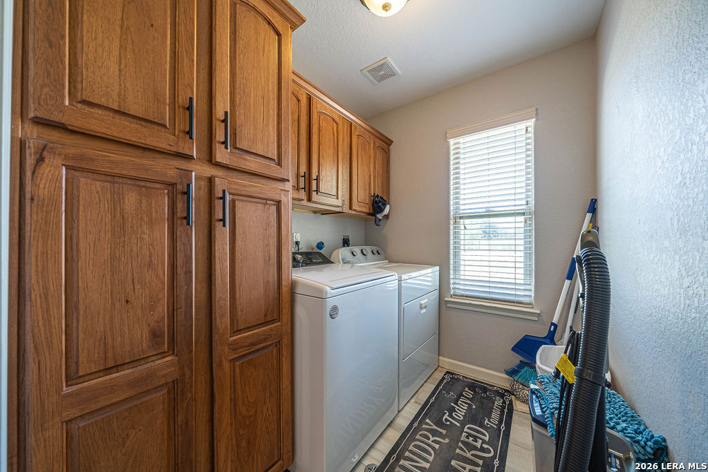 119 Scenic Hills La Vernia TX 78121