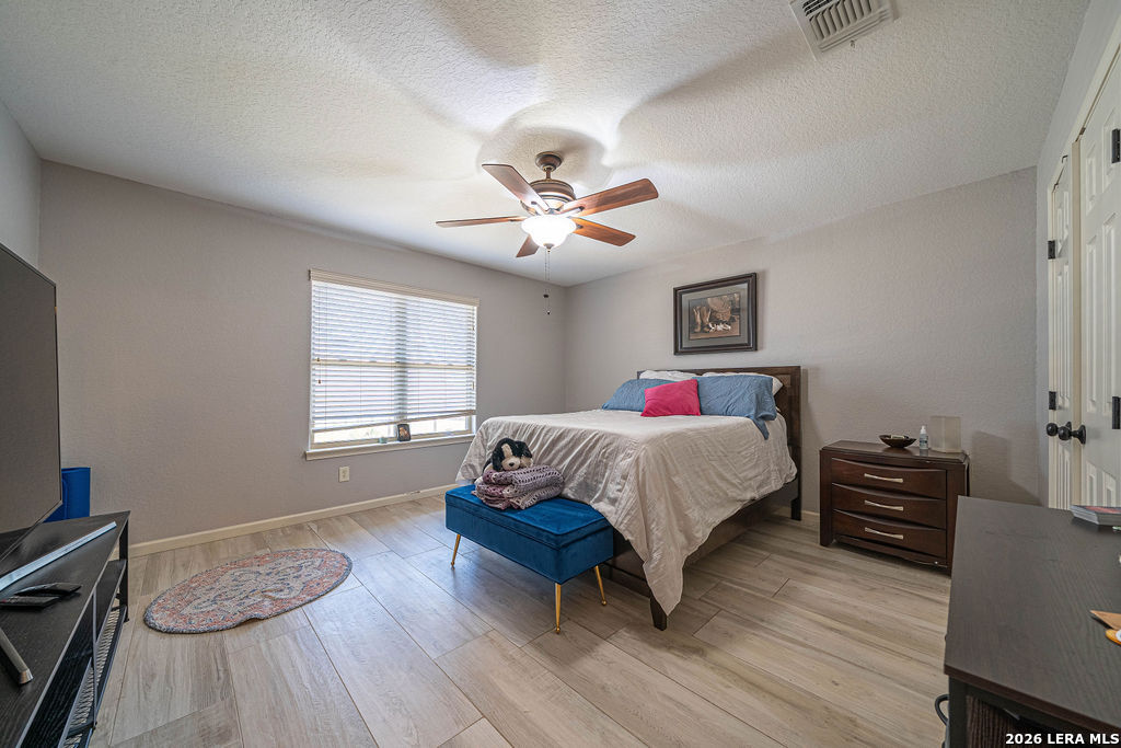 119 Scenic Hills La Vernia TX 78121