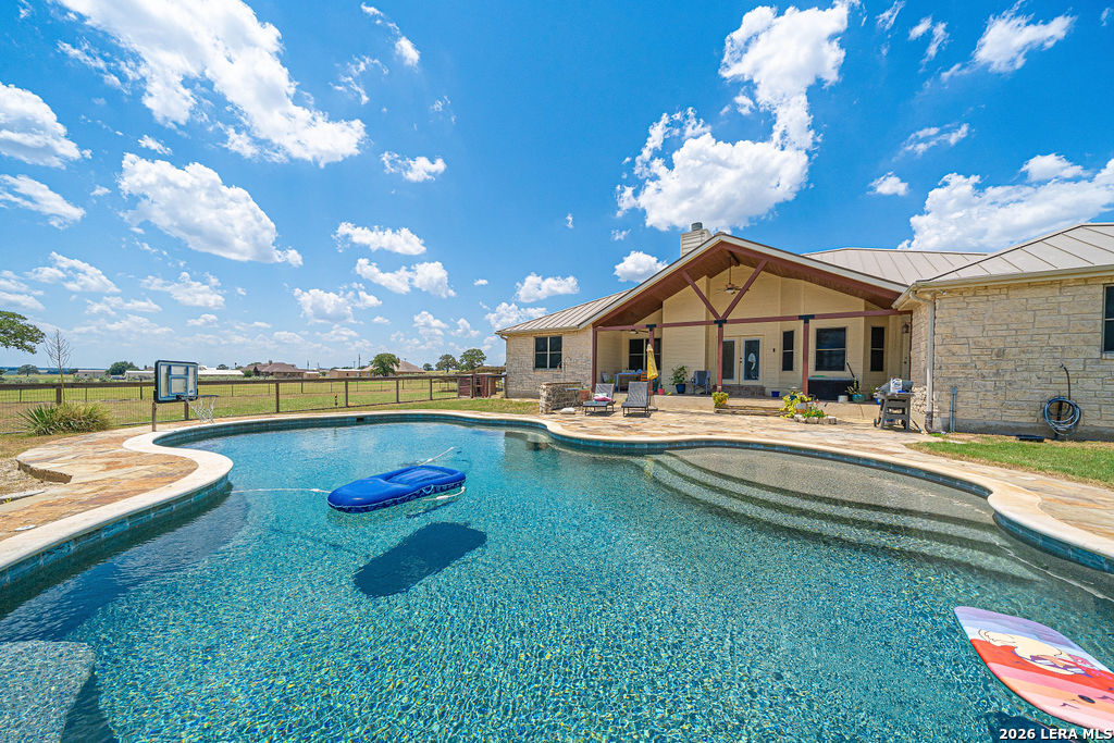 119 Scenic Hills La Vernia TX 78121