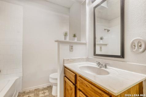 12105 Stoney San Antonio TX 78247