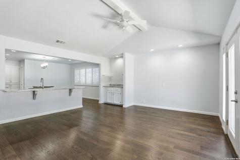 14402 Tara Oak Street San Antonio TX 78231