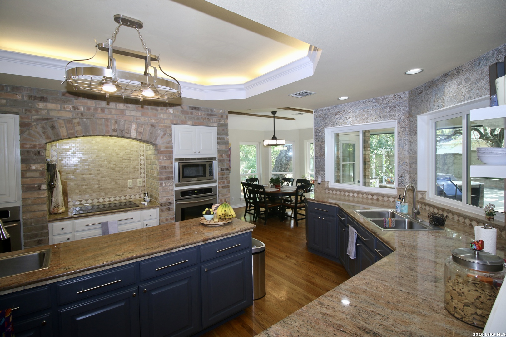 8530 Fairway Green Drive Fair Oaks Ranch TX 78015