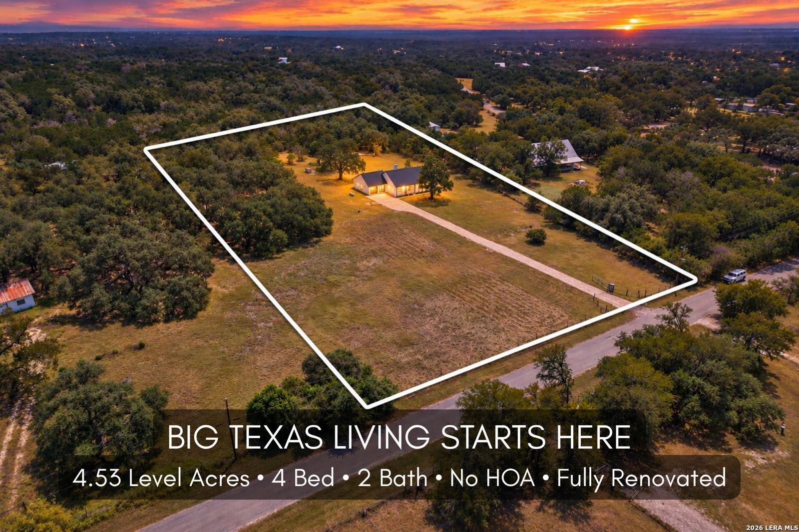 1070 Lonesome Trail Driftwood TX 78619