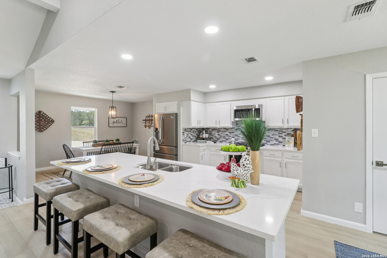 1070 Lonesome Trail Driftwood TX 78619