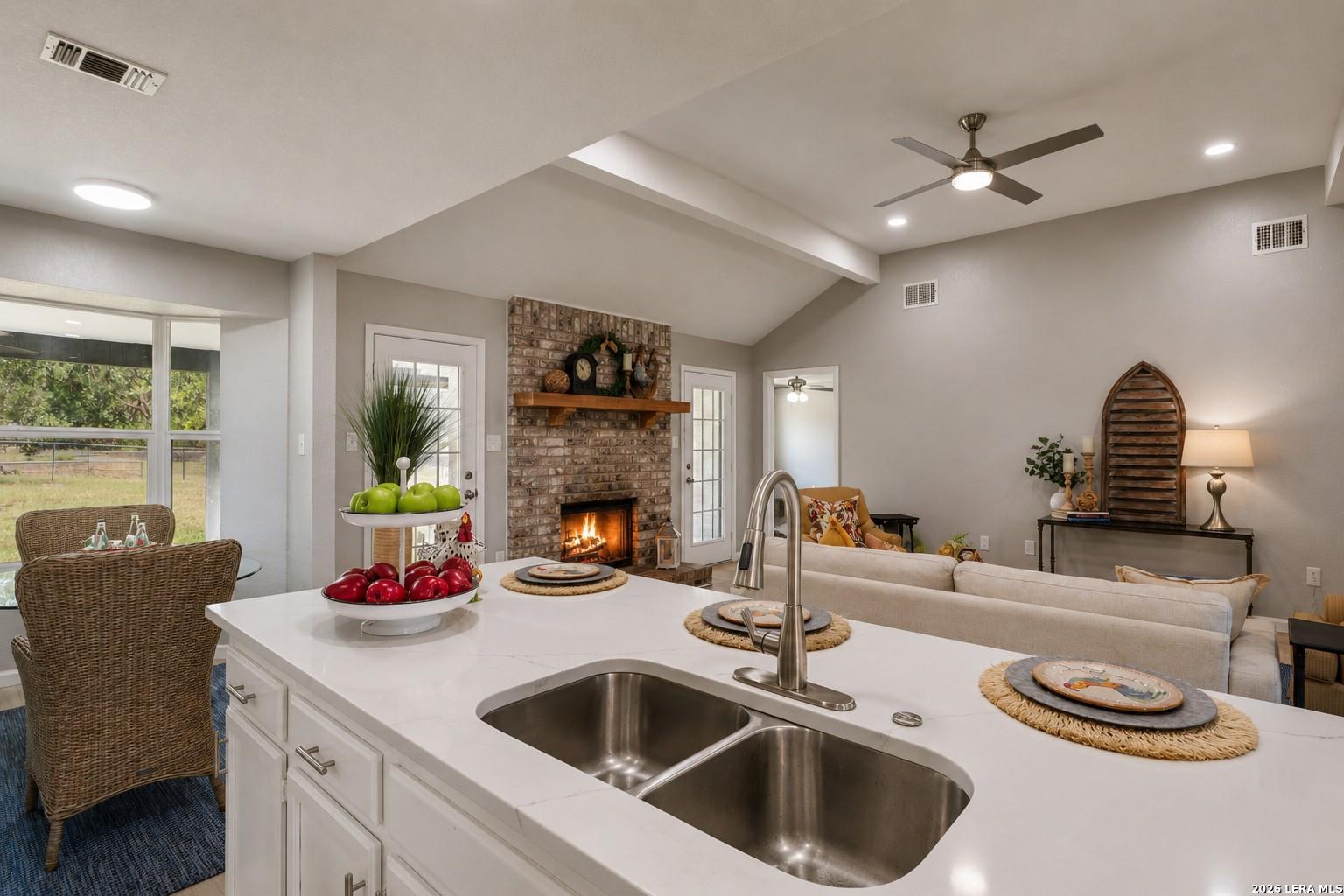 1070 Lonesome Trail Driftwood TX 78619