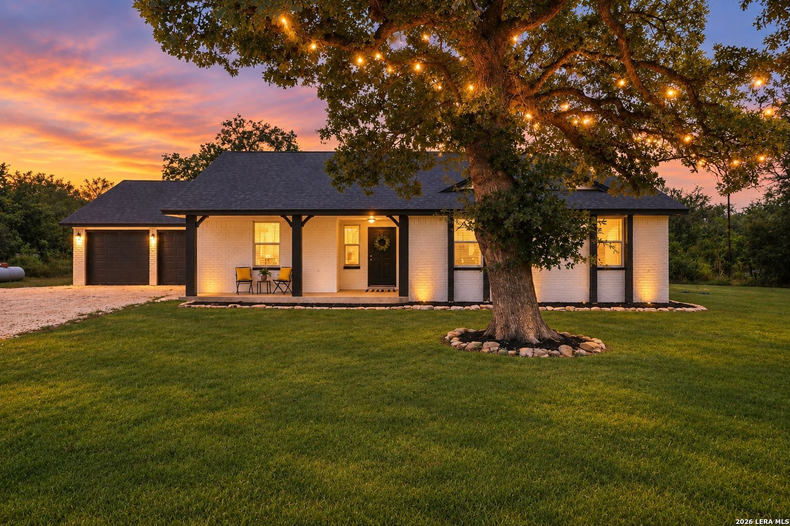 1070 Lonesome Trail Driftwood TX 78619