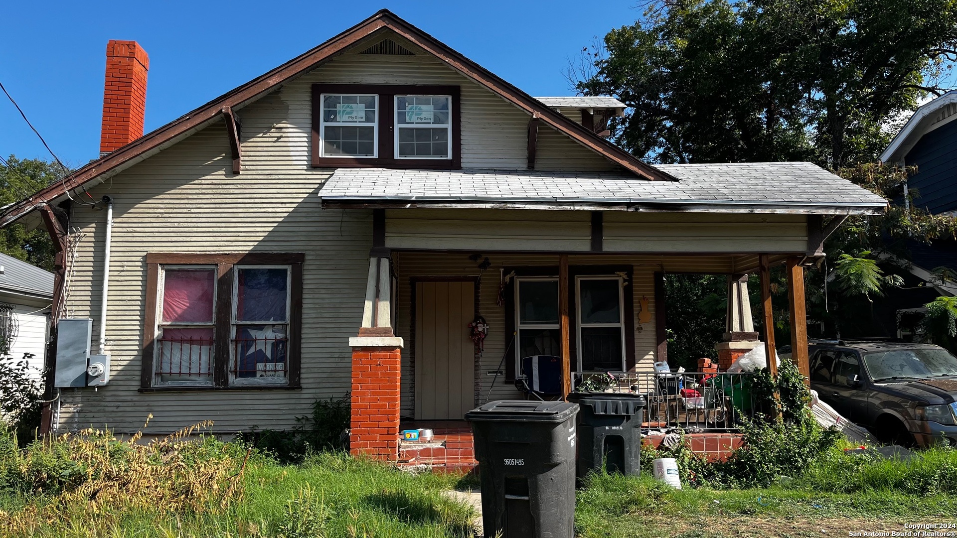 2731 E Houston Street San Antonio TX 78202