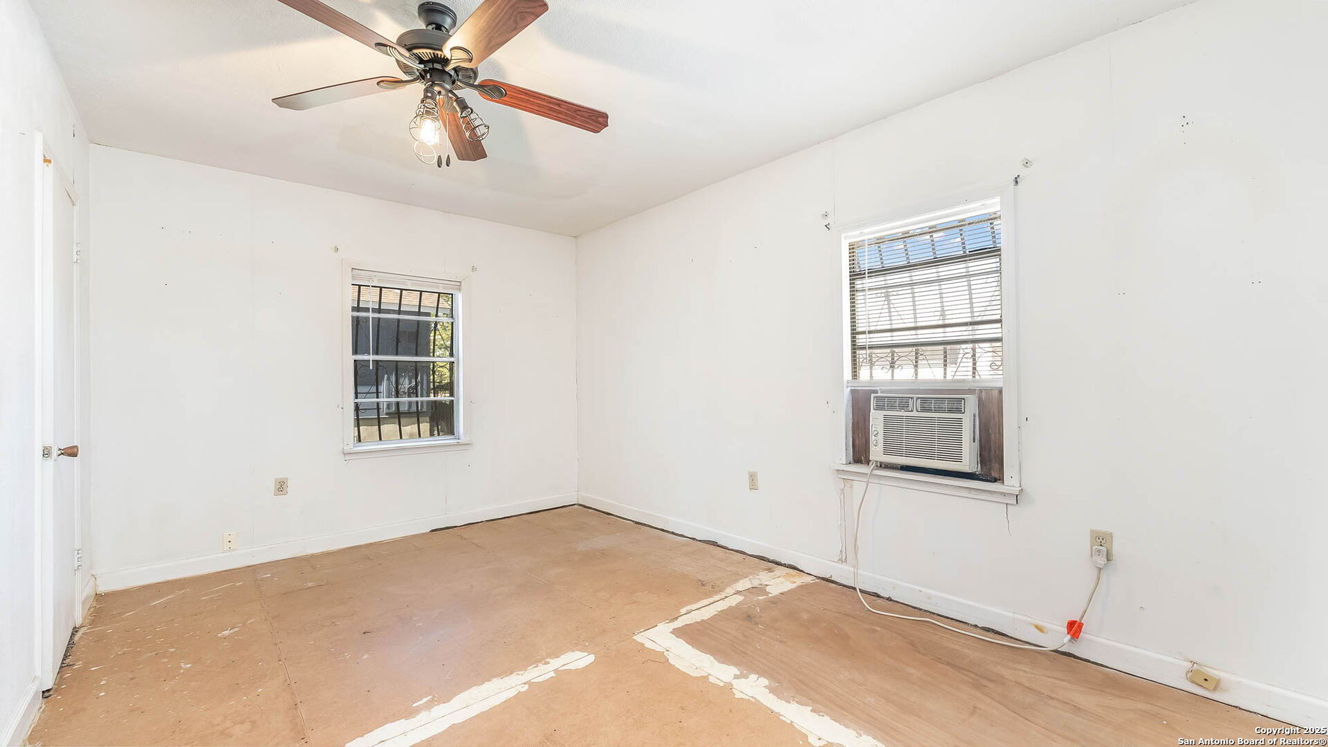 2719 Chihuahua San Antonio TX 78207