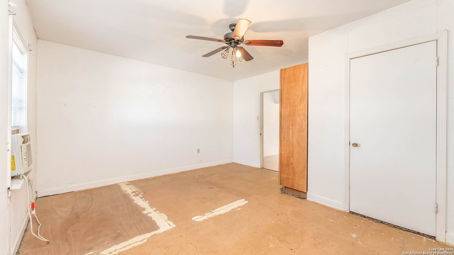 2719 Chihuahua San Antonio TX 78207