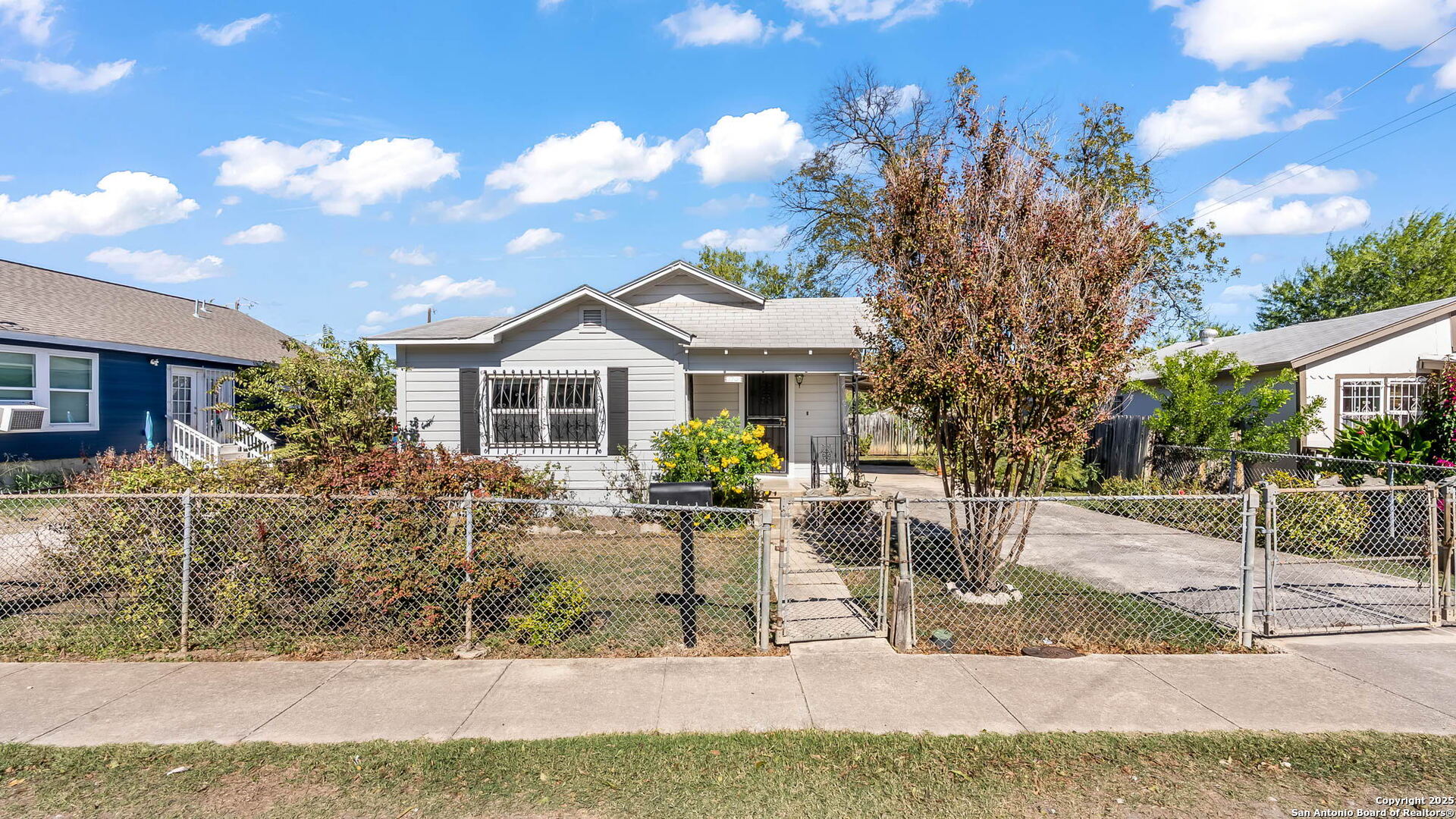 2719 Chihuahua San Antonio TX 78207